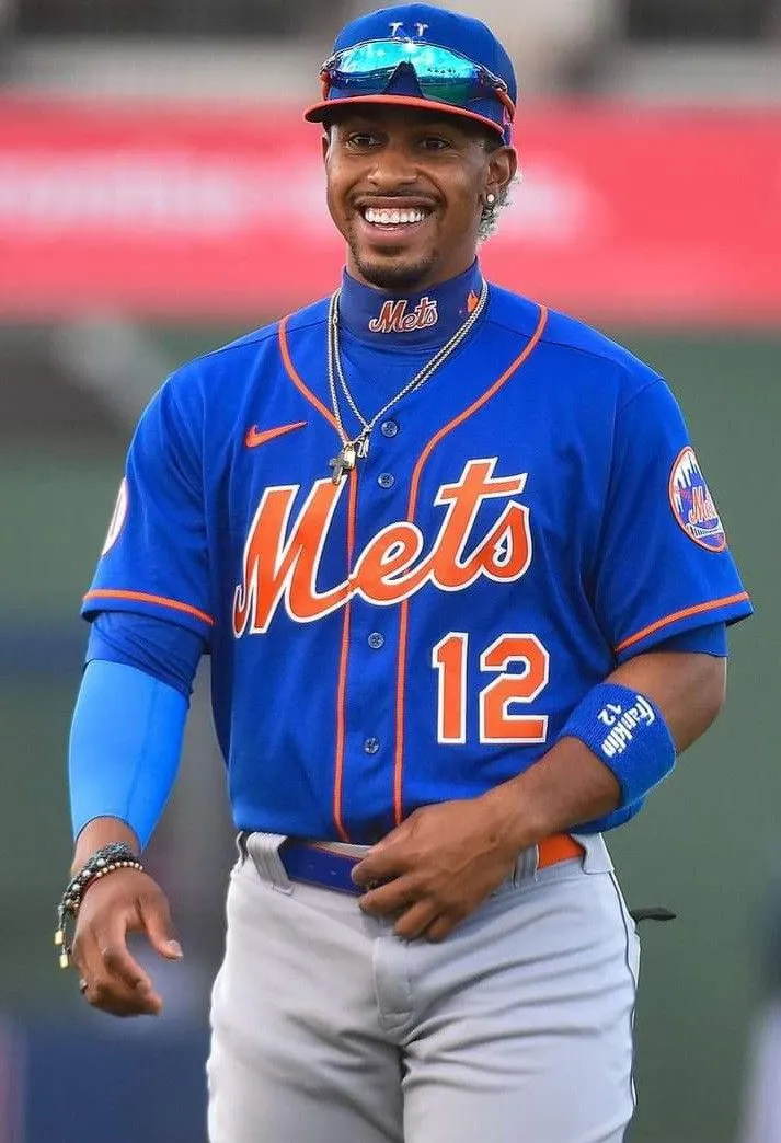 He Did It In Complete Silence — Francisco Lindor’s Secret Act Of Kindness Moves An Entire Village To Tears – Blog News