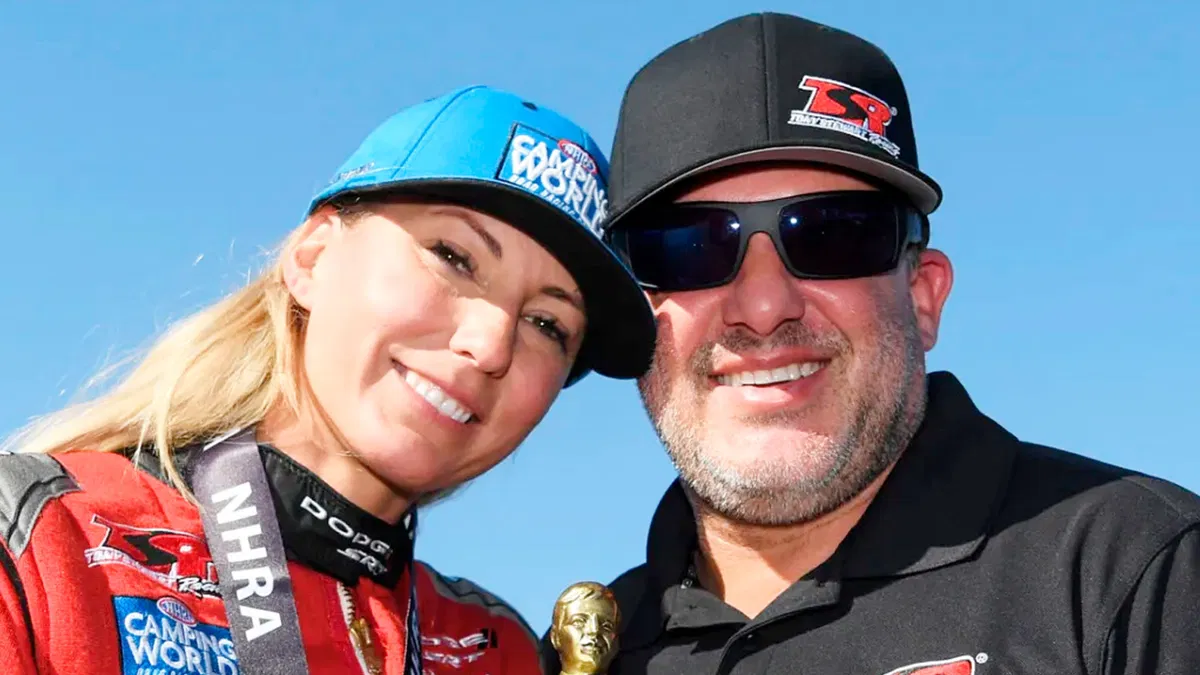 Tony Stewart Hailed as &ldquo;World's Best Wheelman&rdquo; by Wife Leah Amidst Big  Reveals - EssentiallySports
