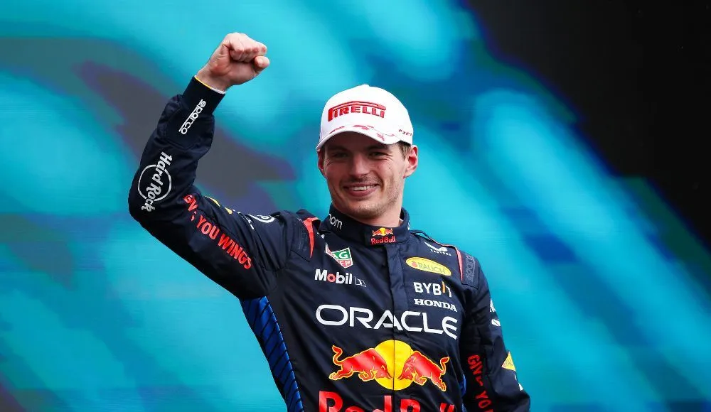 Max Verstappen | Formula 1 Driver