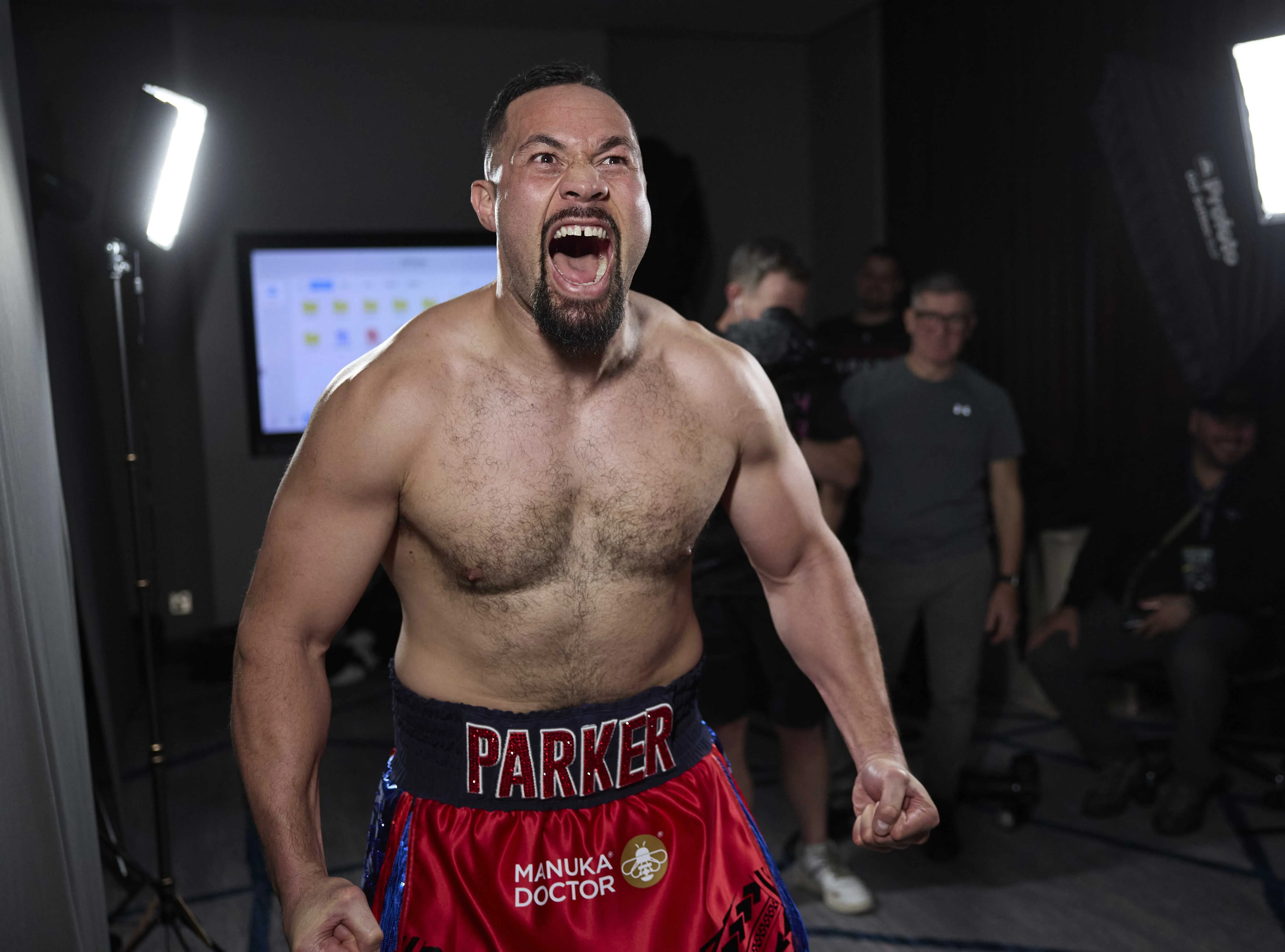 Parker is set to take on Dubois at a career record weight – RingSide24