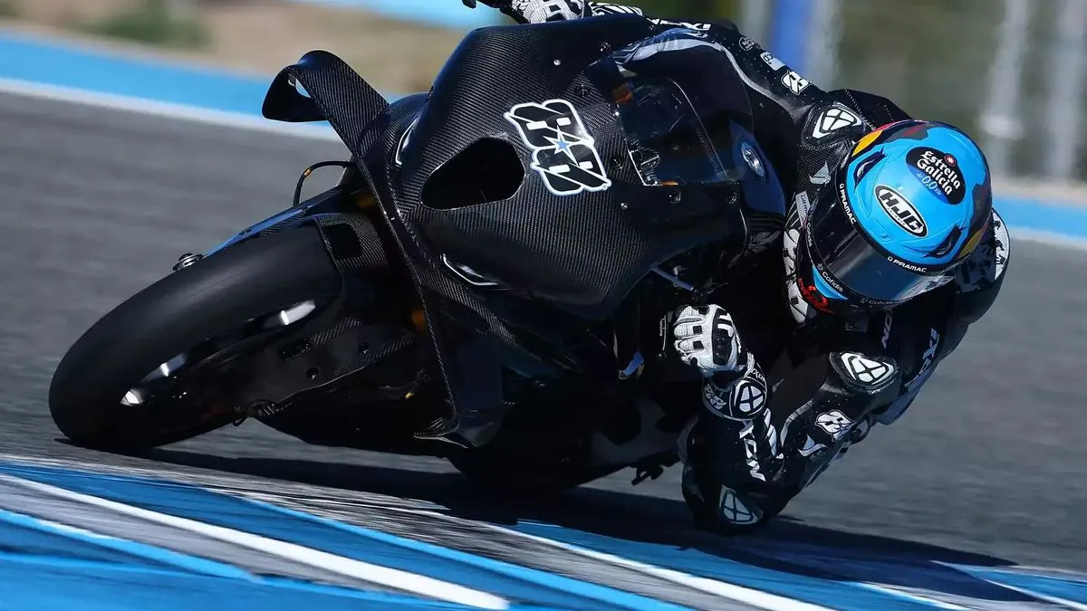 Miguel Oliveira melhora um segundo no último dia de testes de Superbike | A Bola