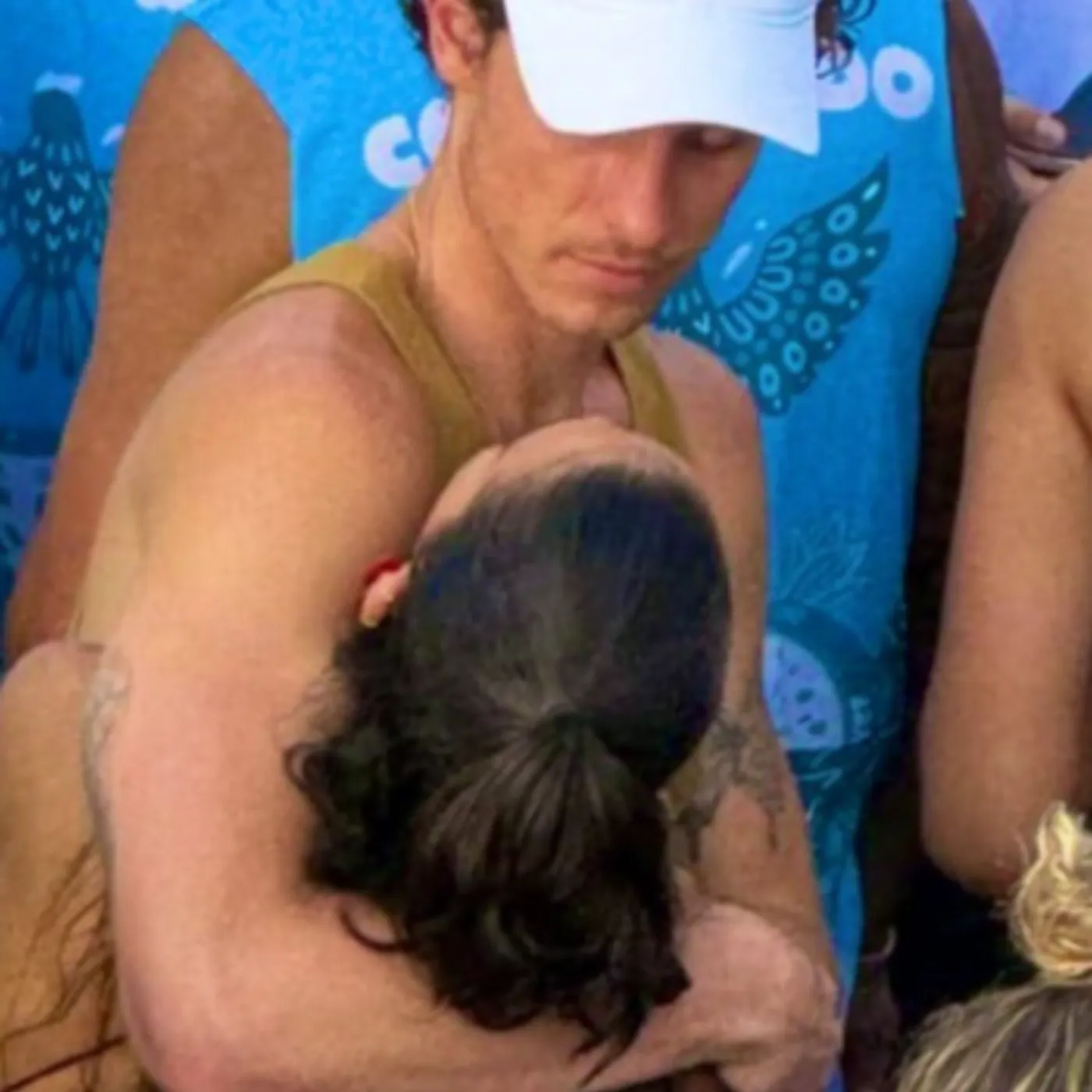 Cover Image for After Months of Rumors, Shawn Mendes Makes a Bold “Chega Mais” Move Toward Bruna Marquezine at Carnival in Salvador