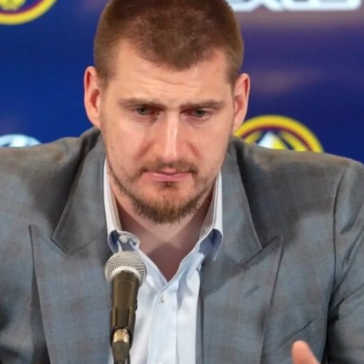 Cover Image for David Adelman officially speaks out, revealing for the first time Nikola Jokić’s future after a lengthy closed-door meeting and a bold decision that has caused a stir in the NBA.