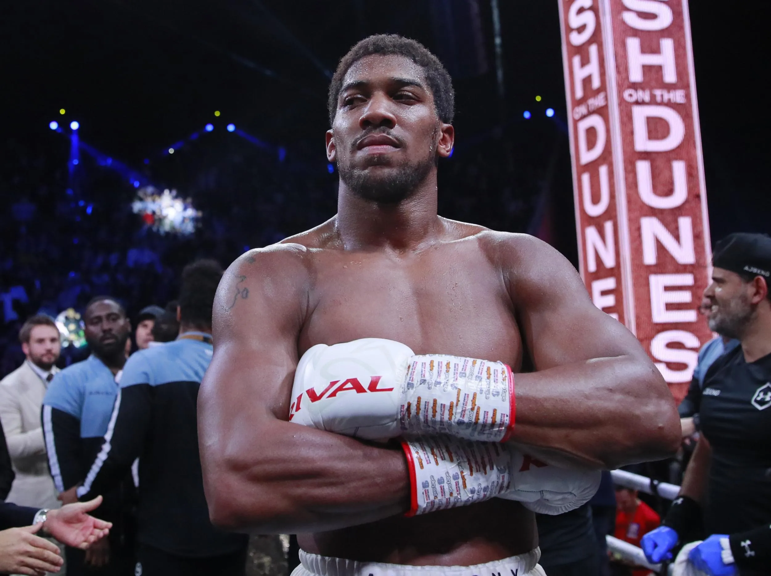 Anthony Joshua says he is ready to fight Tyson Fury behind closed doors |  The Independent | The Independent
