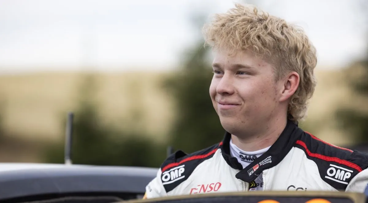 Kalle Rovanper&auml; had to rush to a private plane again &ndash; a "long night"  behind him - RallyJournal.com